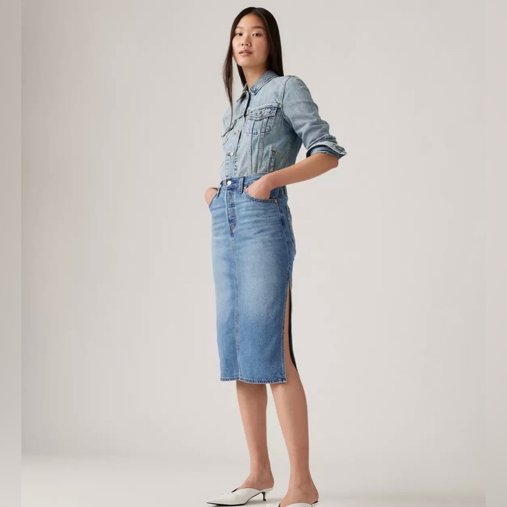Levi Strauss Mid Denim Skirt